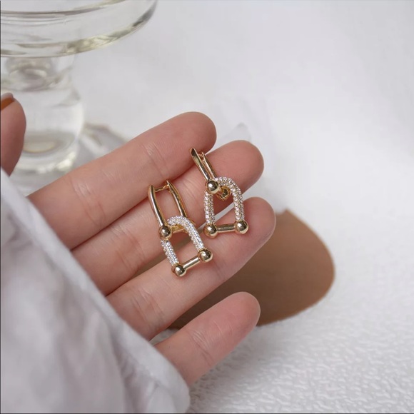 💛Gold plated geometric link stud earrings - Picture 7 of 7